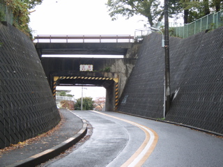 06112003.jpg