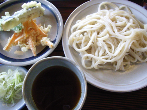 07072002.jpg