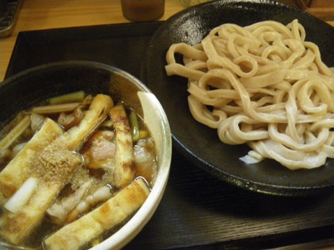 13042802.jpg