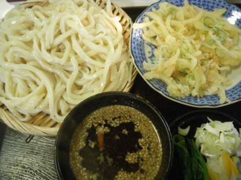13112002.jpg